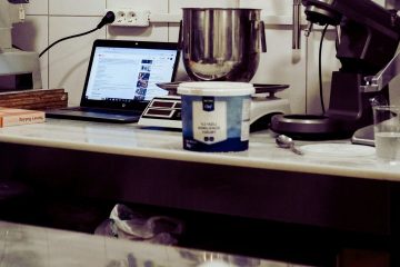 איך לייעל מטבחים מוסדיים בעזרת ציוד נכון ומוצרים חד פעמיים