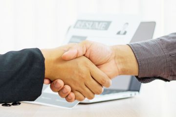 הסבה מקצועית או כניסה להייטק? כך בונים מסלול קריירה חדש גם ללא ניסיון