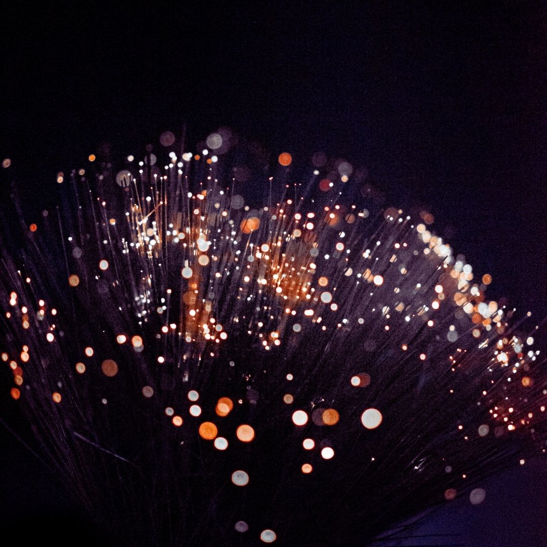 אינטרנט מהיר לעסקים קטנים – התשתית שמבדילה בין עסק שורד לעסק צומח