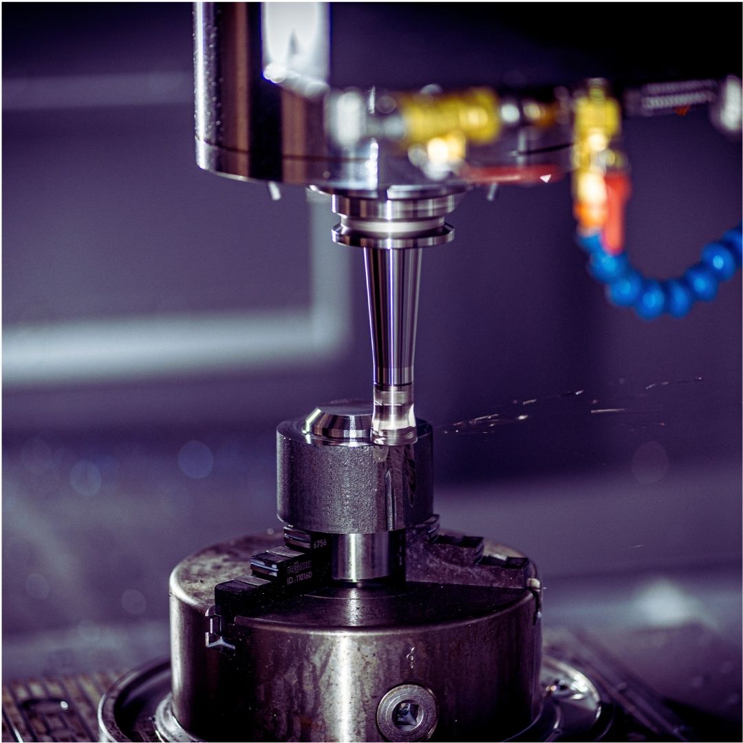 איך שירותי עיבוד שבבי ו־CNC משפיעים על איכות הייצור בתעשייה?